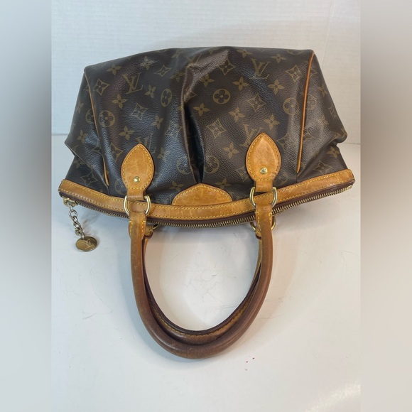 Louis Vuitton Monogram Tivoli PM Bag - Picture 10 of 16
